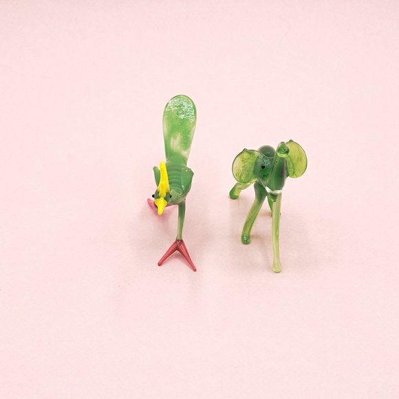 Miniature Glass Animals, Elephant & Chicken Set, Vintage Glass Collectibles - Picture 4 of 12